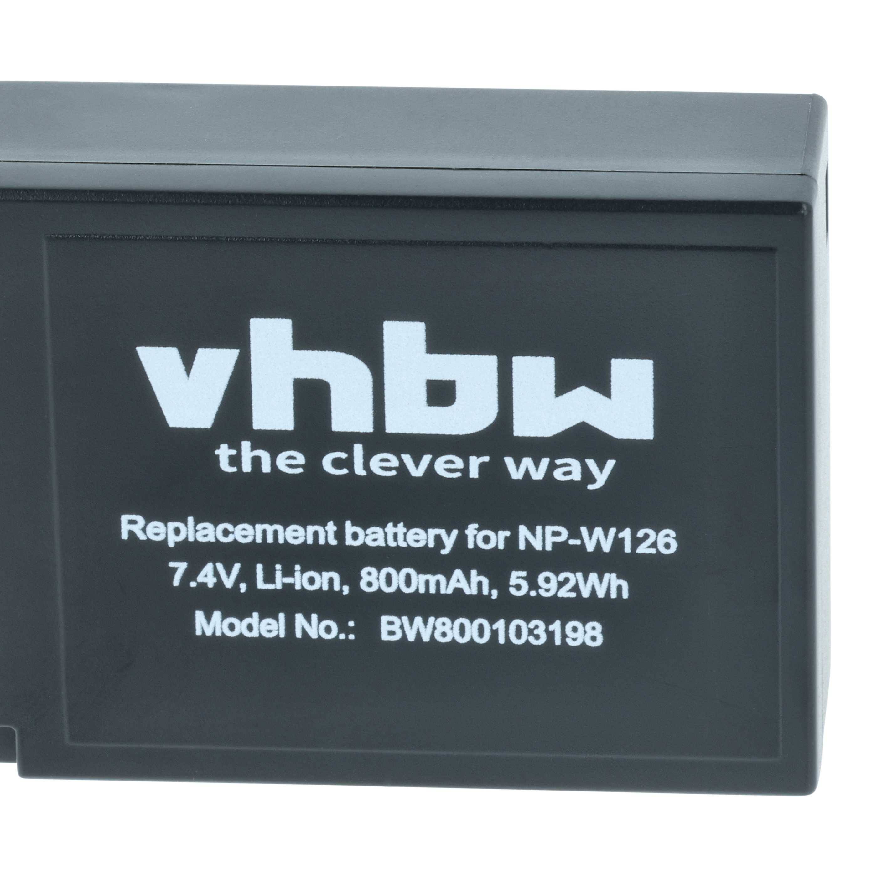 Akku gekennzeichnet als 'vhbw, die clevere Art für NP-W126, 7,4V, Li-Ion, 800mAh, 5,92Wh'. Modell: BW800103198.