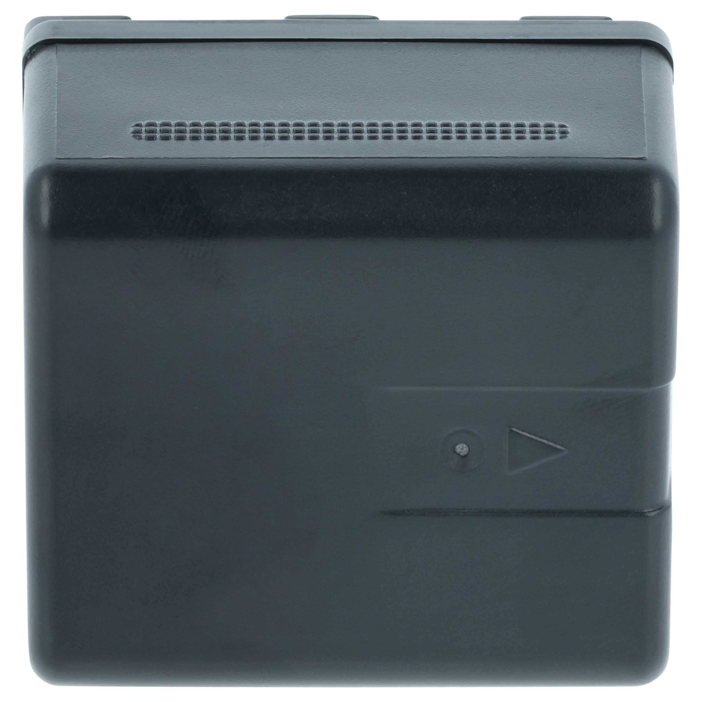 Eine schwarze, rechteckige Batterieverpackung mit einem kleinen dreieckigen Indikator an einer Seite.