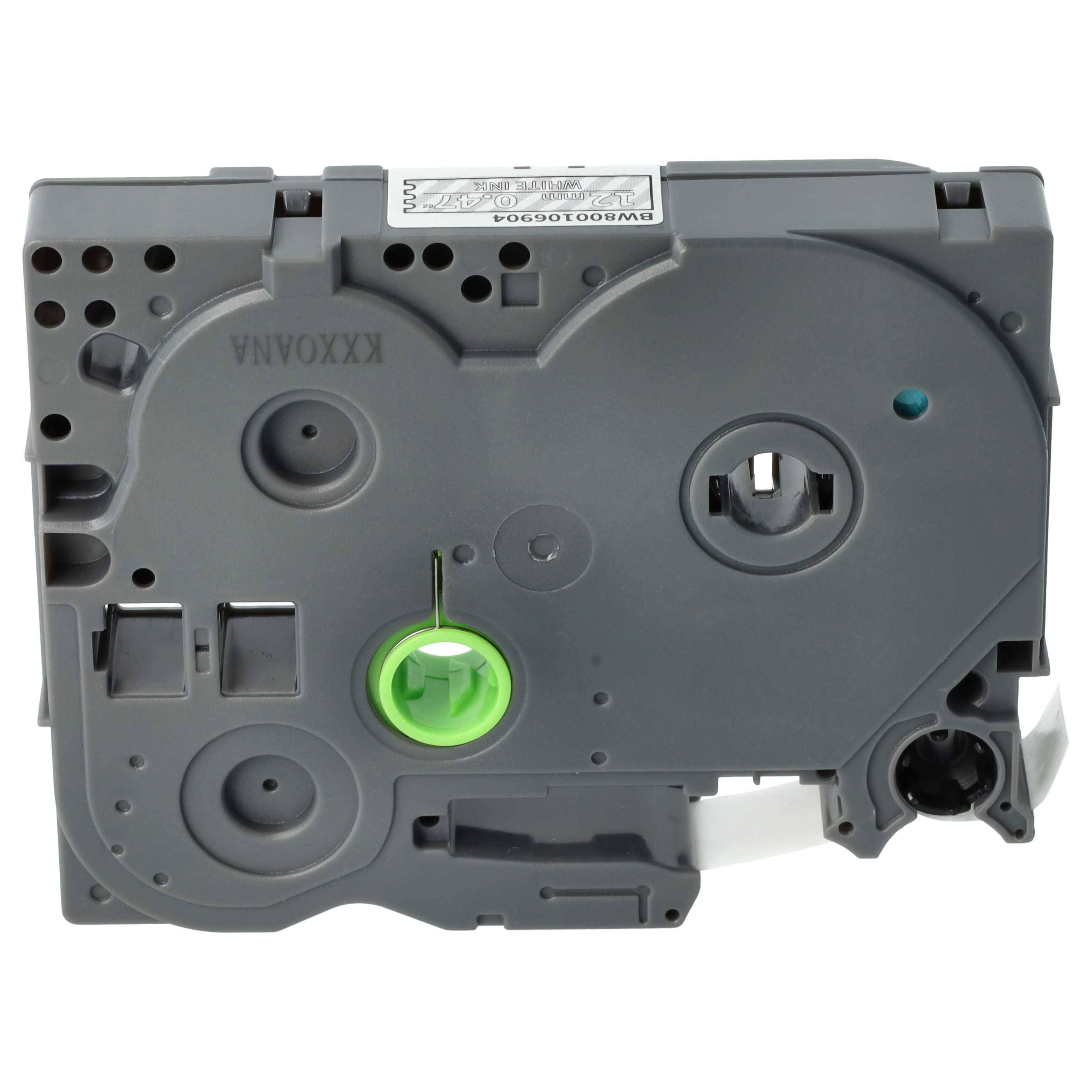 Nahaufnahme einer grauen, rechteckigen Kassettentrommel mit einer grünen Spulennabe und einem weißen Etikett oben, das wahrscheinlich in einem Etikettendrucker verwendet wird.