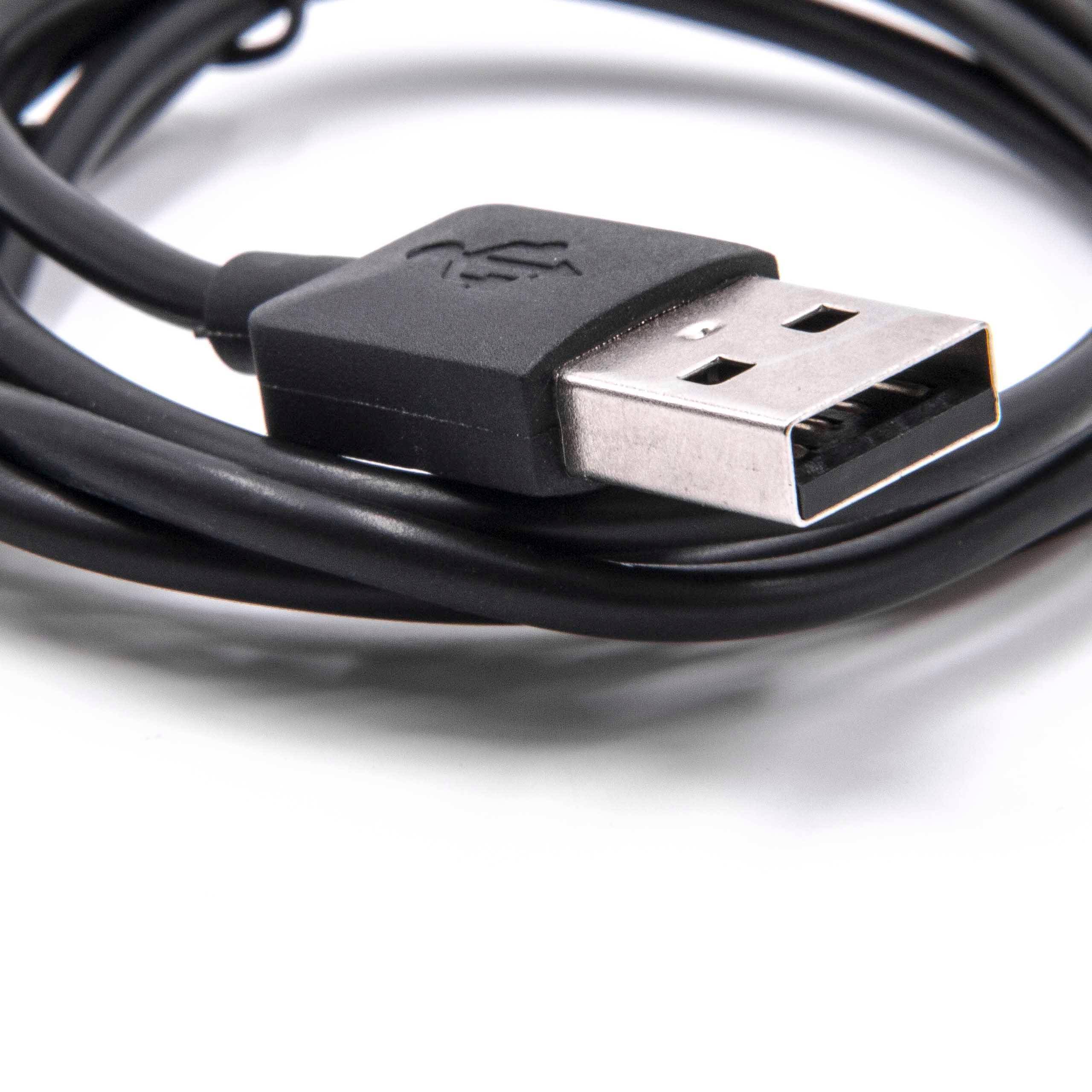 Nahaufnahme eines schwarzen USB-Kabels mit einem Standard-USB-A-Anschluss auf weißem Hintergrund.