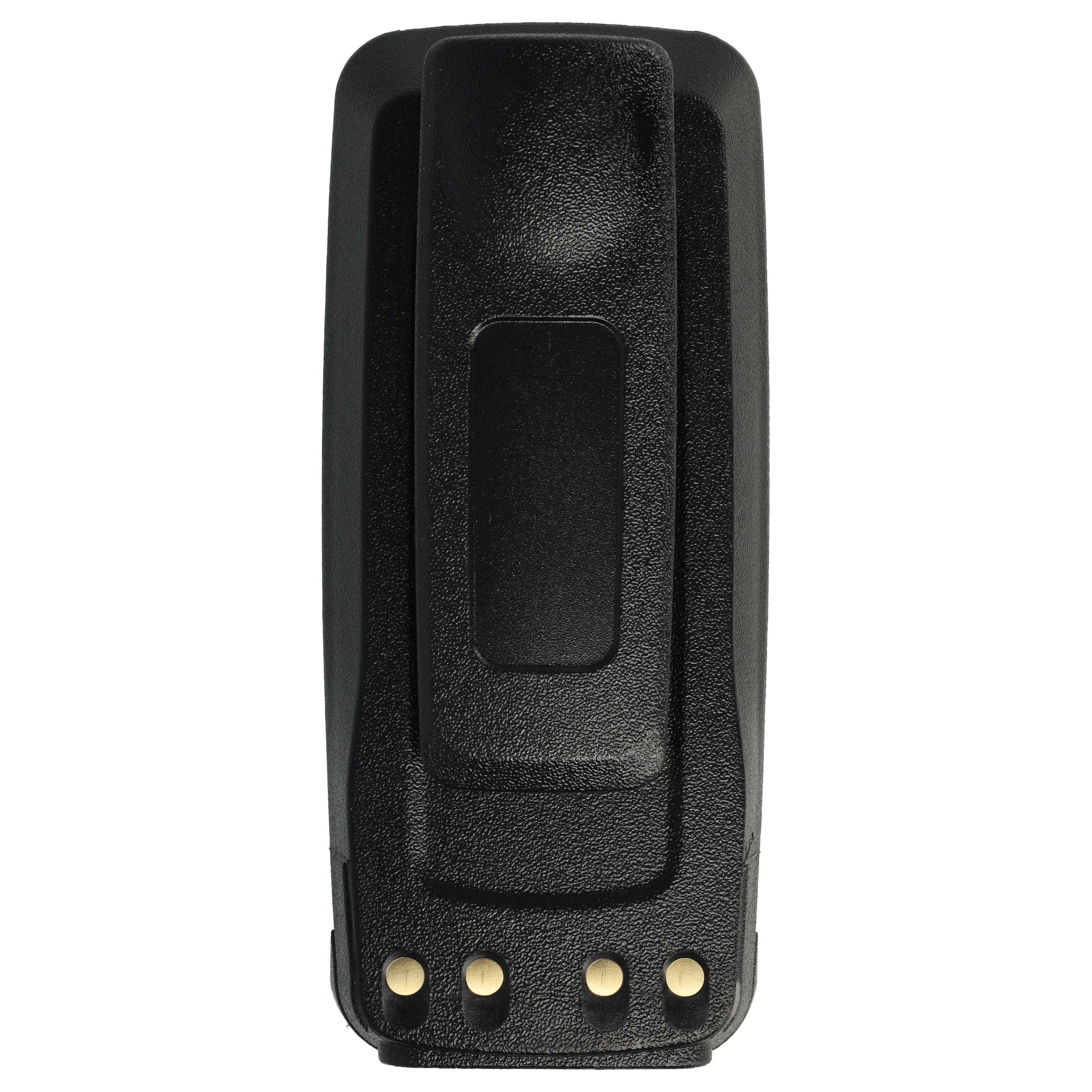 Eine schwarze bidirektionale Funkgeräte-Batterie mit Clip und drei goldenen Kontakten an der Unterseite zum Laden.