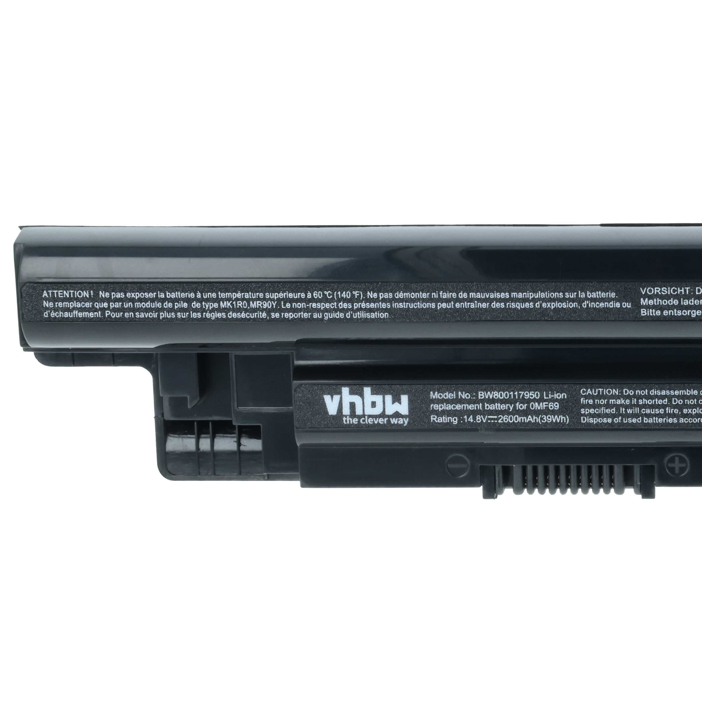 Eine schwarze, rechteckige Laptop-Batterie mit der Modellnummer 'vhbw BM06TF990'. Sie enthält Sicherheits- und Gebrauchsanweisungen in mehreren Sprachen.