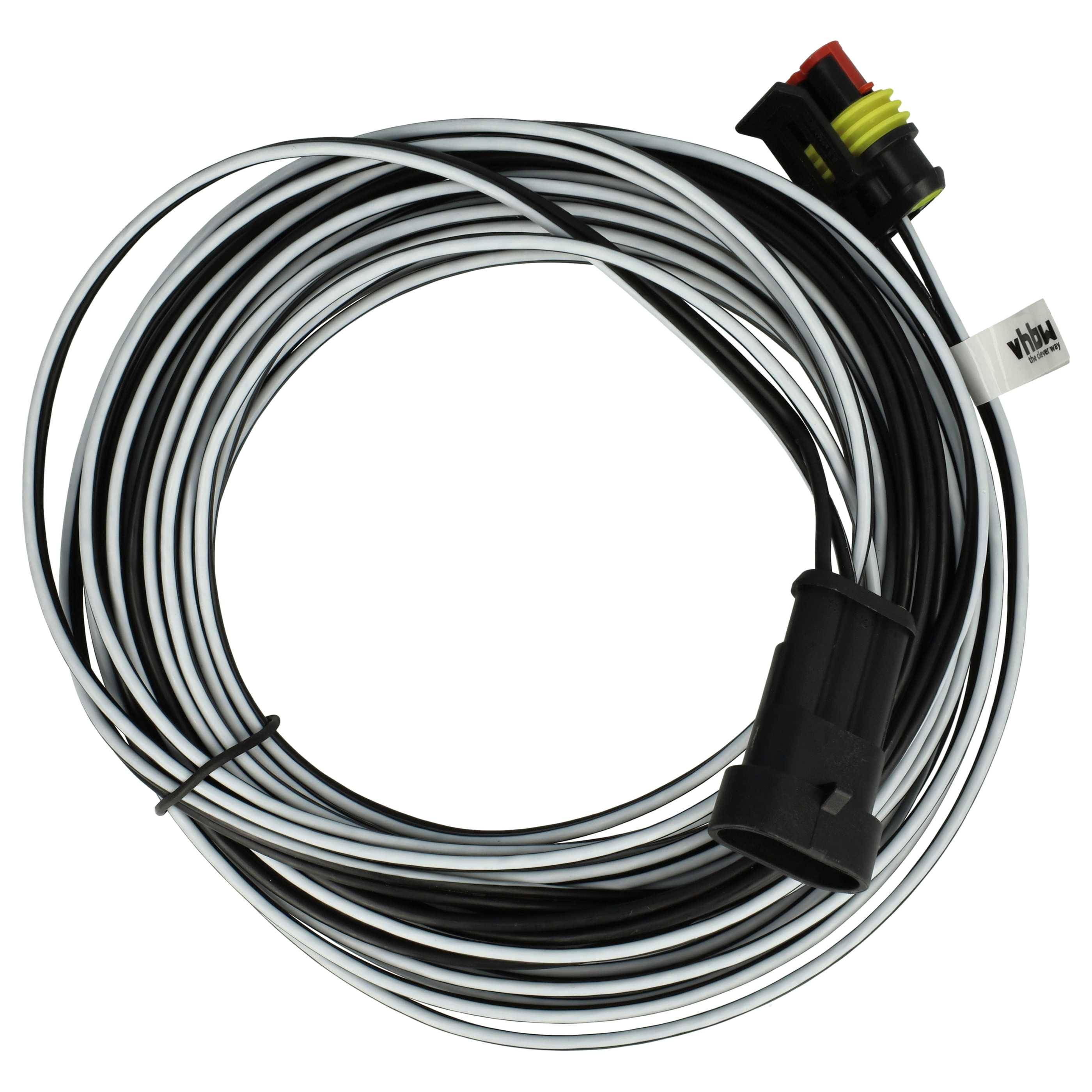 Ein gewickelter Kabelbaum mit schwarzen, weißen Leitungen und Anschlüssen an beiden Enden, verwendet für elektrische Verbindungen in Kraftfahrzeugen.