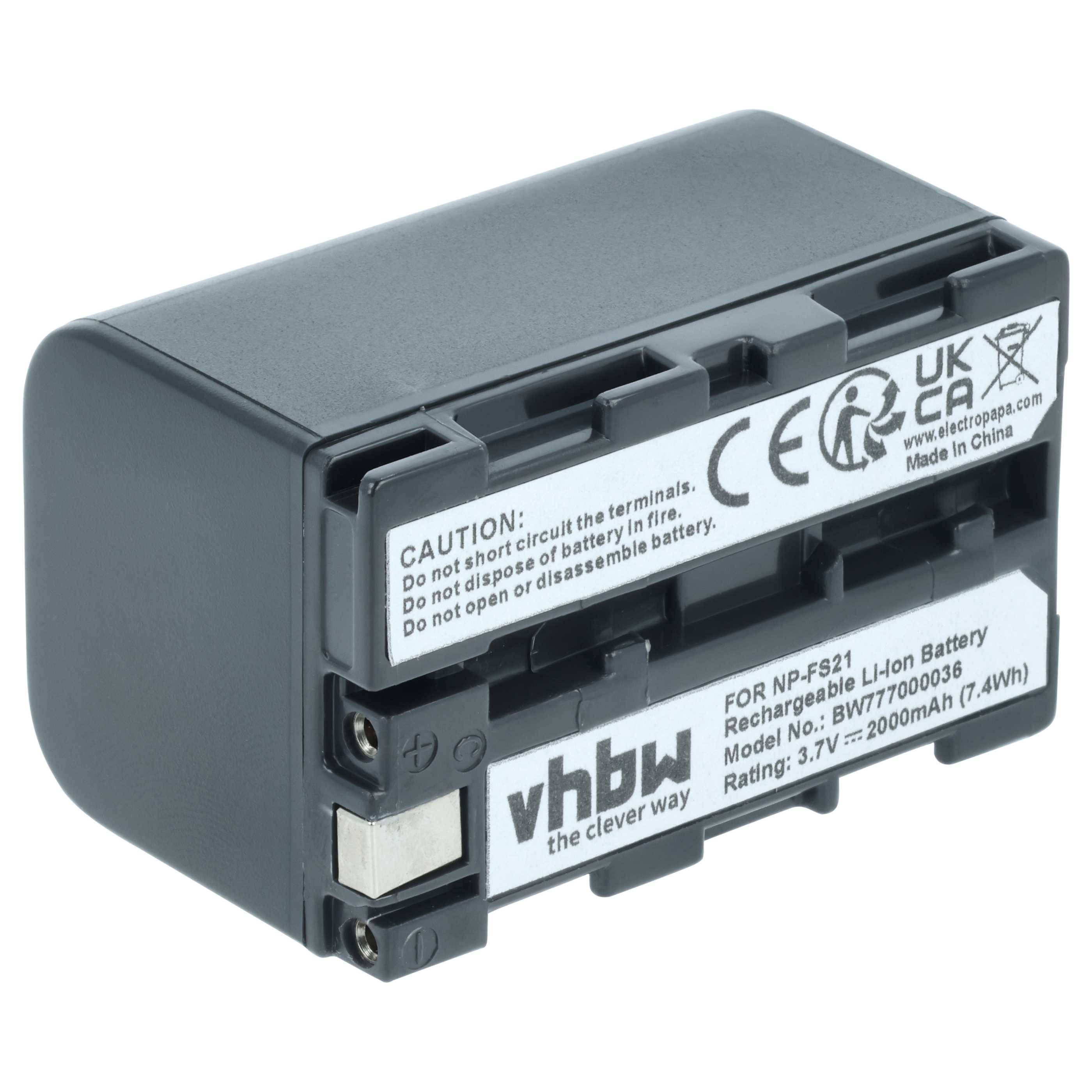 Ein rechteckiger schwarzer wiederaufladbarer Akku für NP-FS21 mit Warnhinweisen und Spezifikationen, einschließlich 7,4V und 2000mAh Kapazität.