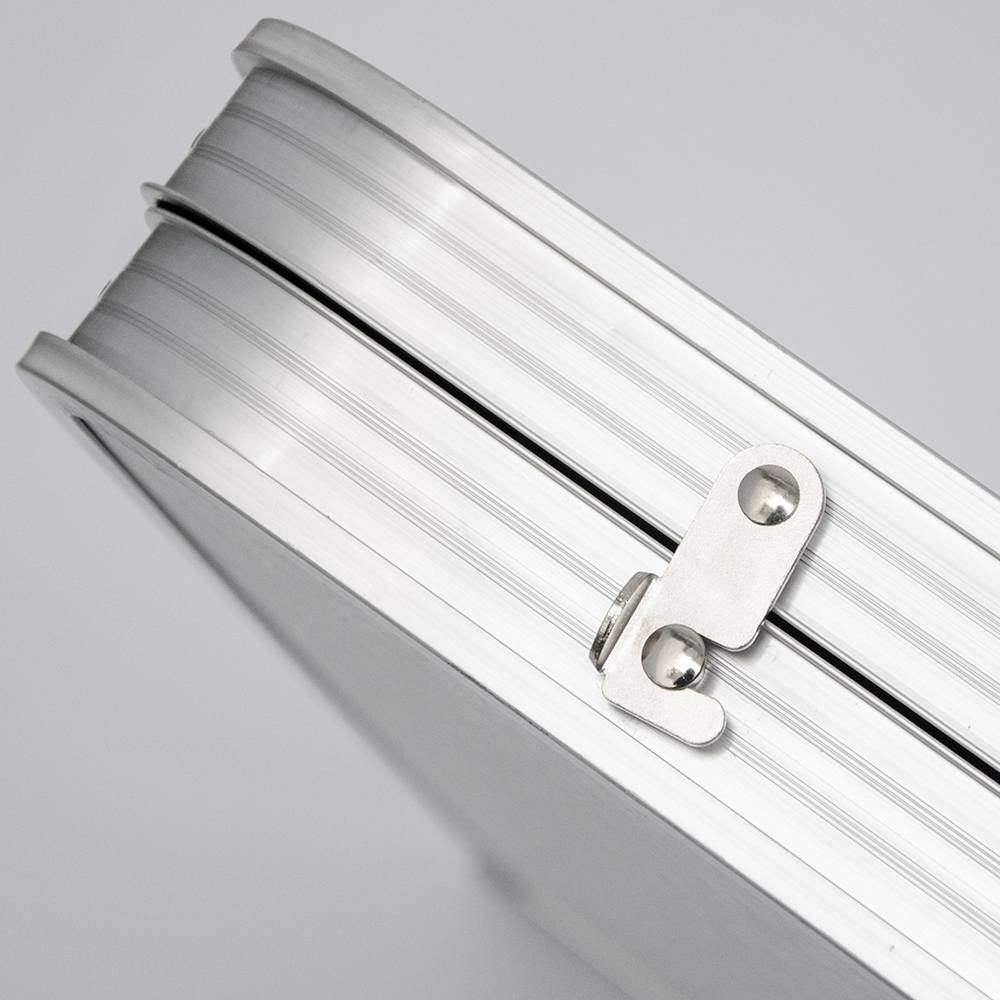 Klappbarer stabiler Campingtisch 120x60x70cm höhenverstellbar tragbar Kofferformat Aluminium Hellgrau