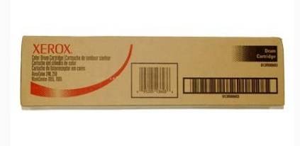 Xerox-Trommelpatrone in einer Schachtel mit Barcodes und Produktkennzeichnung auf einer beigefarbenen Verpackung.