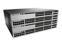 Stapel aus drei silbernen Netzwerk-Switches mit vielen Ethernet-Anschlüssen auf der Vorderseite, in einer produktstilgerechten Ansicht.