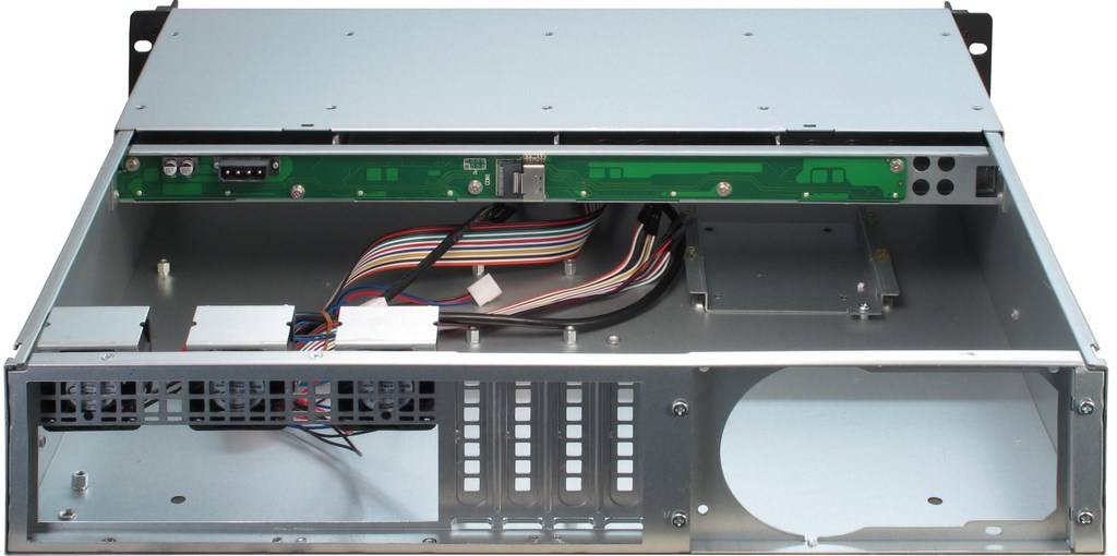 Inter-Tech IPC 2U-2404S - Rack-Montage - 2U - micro ATX - SATA/SAS - Hot-Swap - keine Spannungsversorgung (ATX)