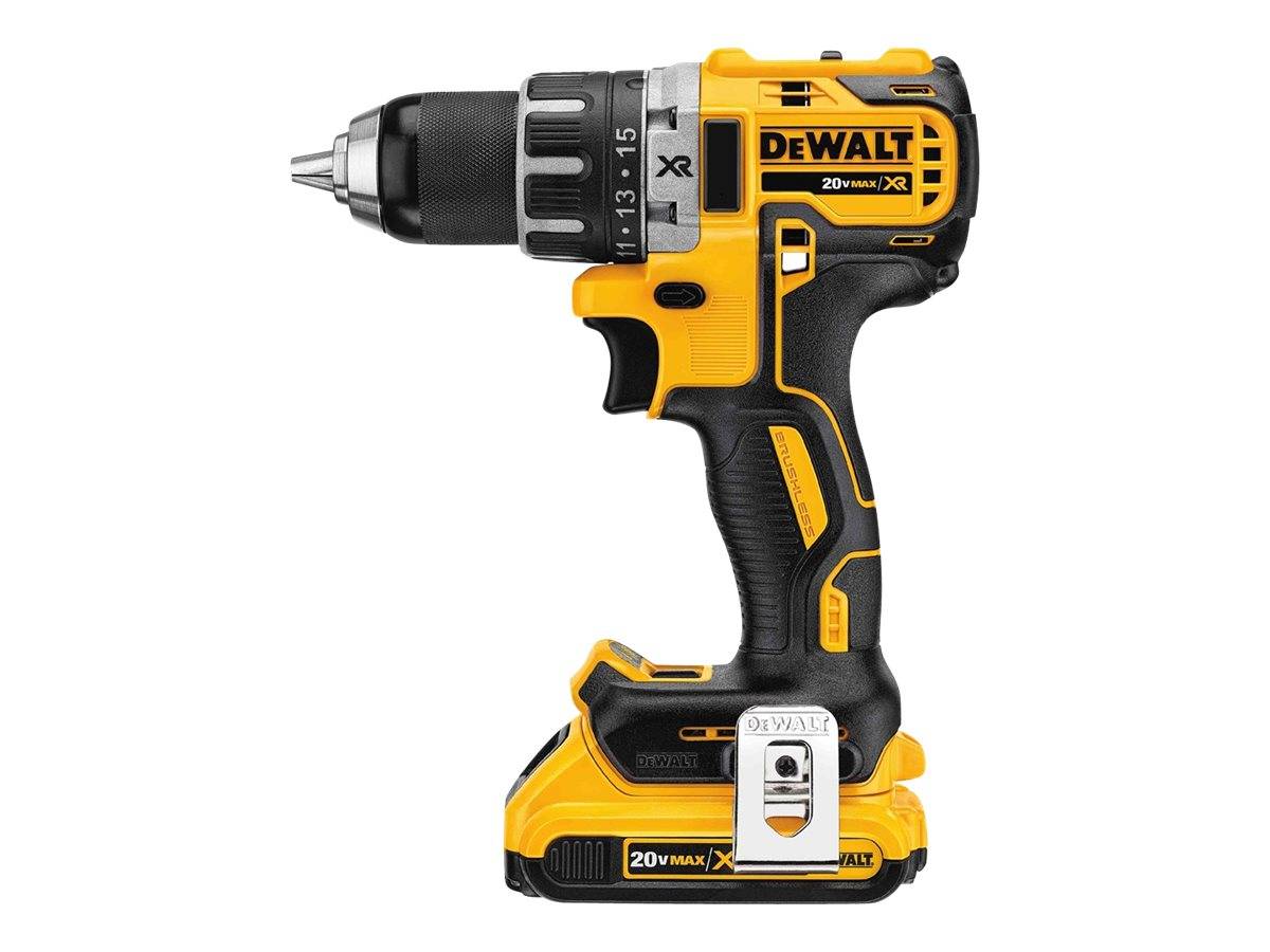 Gelbe und schwarze DeWalt Akku-Bohrmaschine mit Akku-Pack, in Seitenansicht auf weißem Hintergrund dargestellt.