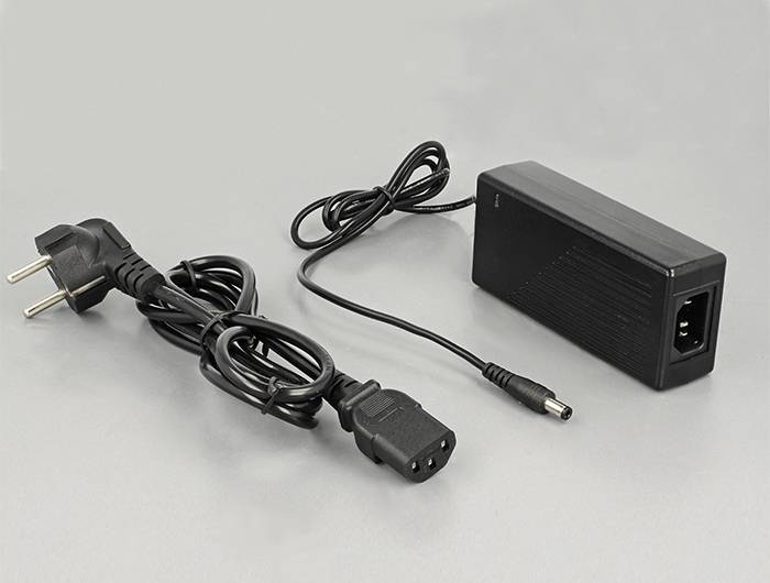 DeLOCK Gigabit Ethernet Media Converter - Medienkonverter - GigE - 10Base-T, 100Base-TX, 1000Base-T, 1000Base-X - SFP (m