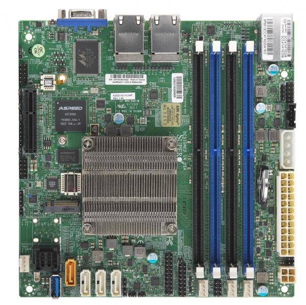 Computerhauptplatine mit großem Kühlkörper, zwei Ethernet-Anschlüssen, blauen und schwarzen RAM-Steckplätzen, Erweiterungssteckplätzen und Stromsteckern.