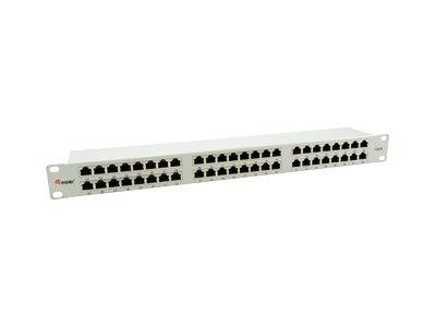 Vorderansicht eines 48-Port-Ethernet-Netzwerk-Switches mit Reihen von RJ45-Anschlüssen und Anzeigelichtern auf weißem Hintergrund