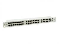Rack-Netzwerk-Switch mit 48 Ethernet-Anschlüssen und Statusleuchten, dargestellt auf weißem Hintergrund.