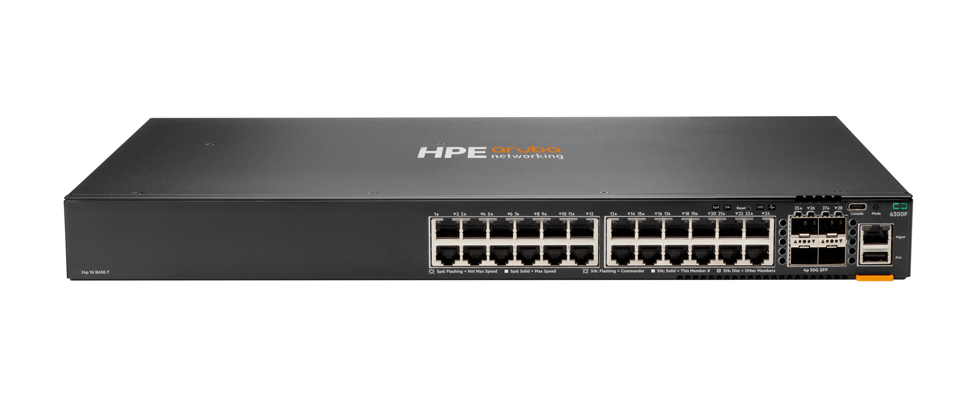 Vorderansicht eines HPE Aruba Netzwerk-Switches mit mehreren Ethernet-Anschlüssen und Uplink-Anschlüssen auf einem dunklen Rack-Mount-Gehäuse
