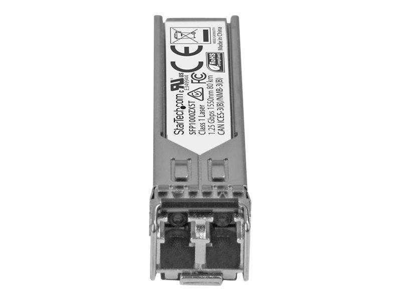 Ein silbernes SFP-Faseroptik-Transceiver-Modul von vorne gezeigt, mit sichtbarem Etikett und Anschlussport.