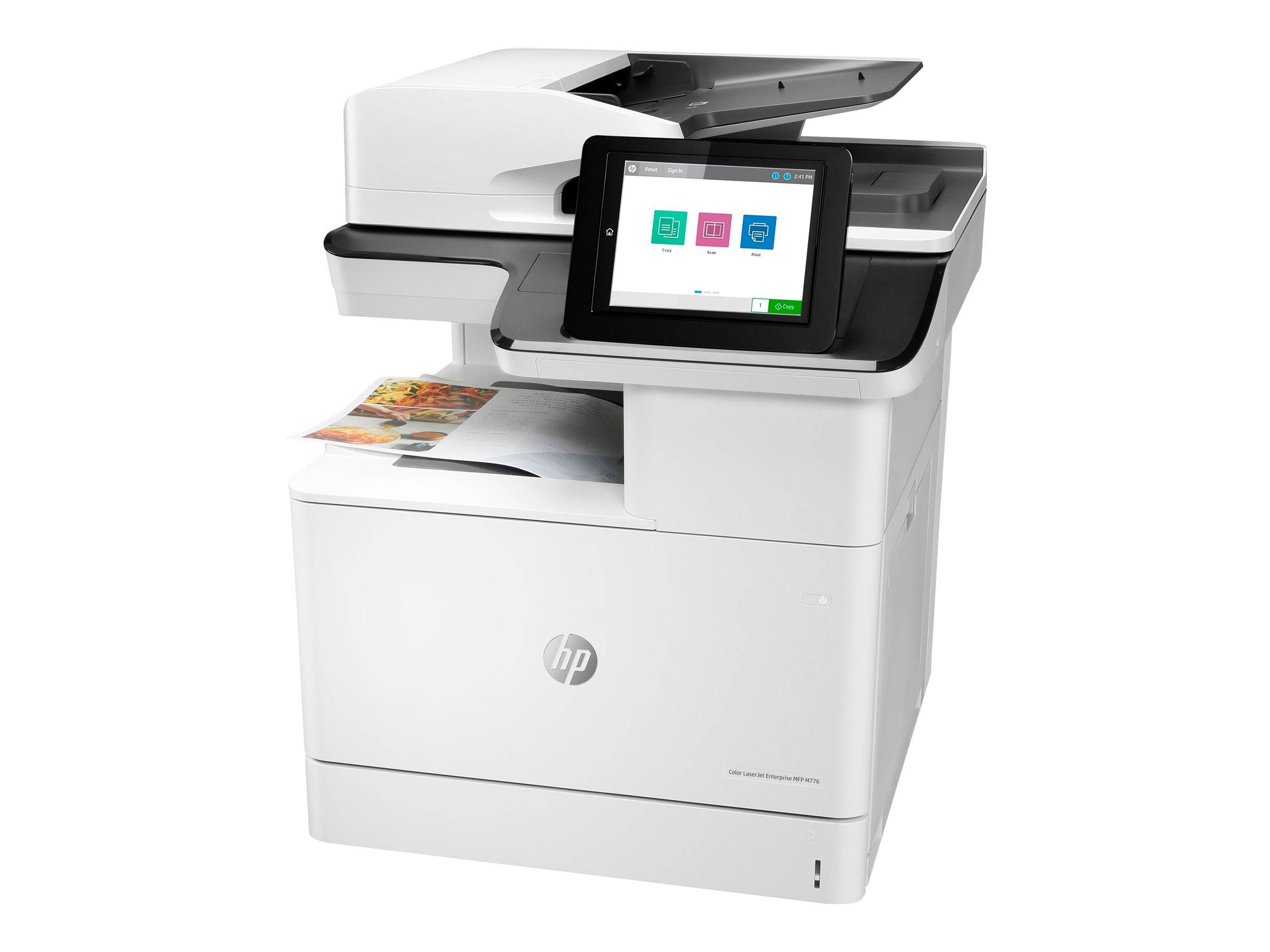 Weißer HP Multifunktionsdrucker mit Touchscreen-Bedienfeld, geöffnetem Scannnerdeckel und einer farbigen Seite, die aus dem Ausgabefach herauskommt.