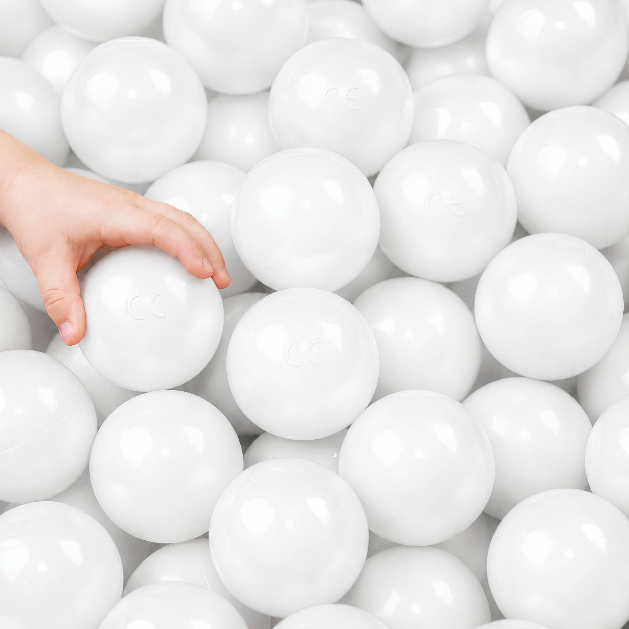 50 Bälle für Bällebad 5,5cm Babybälle Plastikbälle Baby Spielbälle Weiß