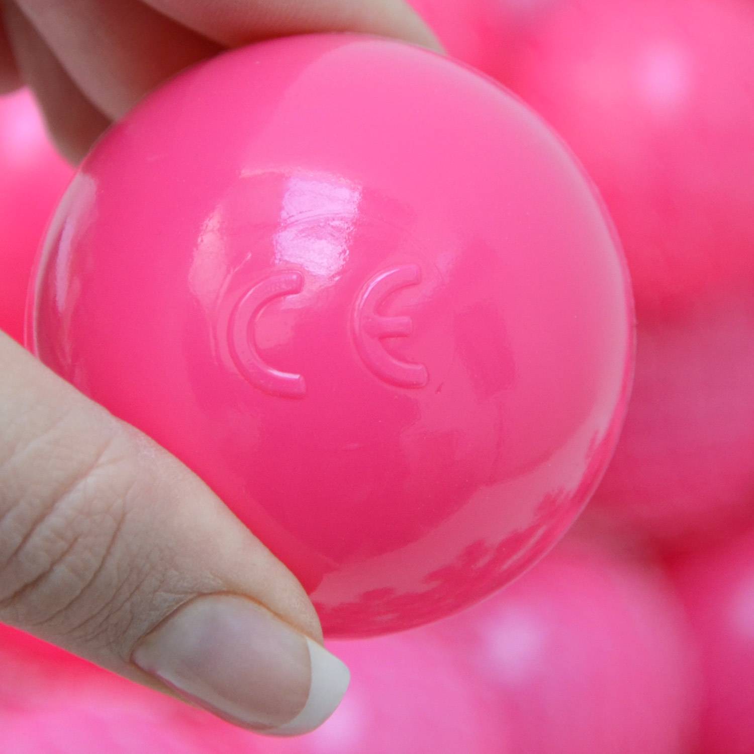 50 Bälle für Bällebad 5,5cm Babybälle Plastikbälle Baby Spielbälle Pink