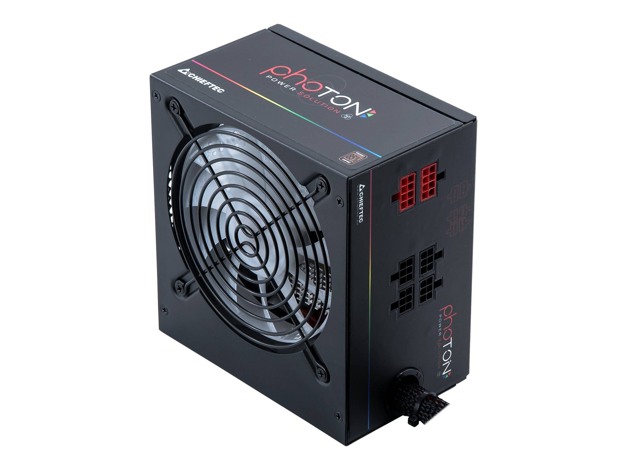 Ein schwarzes Computer-Netzteil mit einem großen Kühlungslüfter und roten modularen Anschlussports an der Seite.