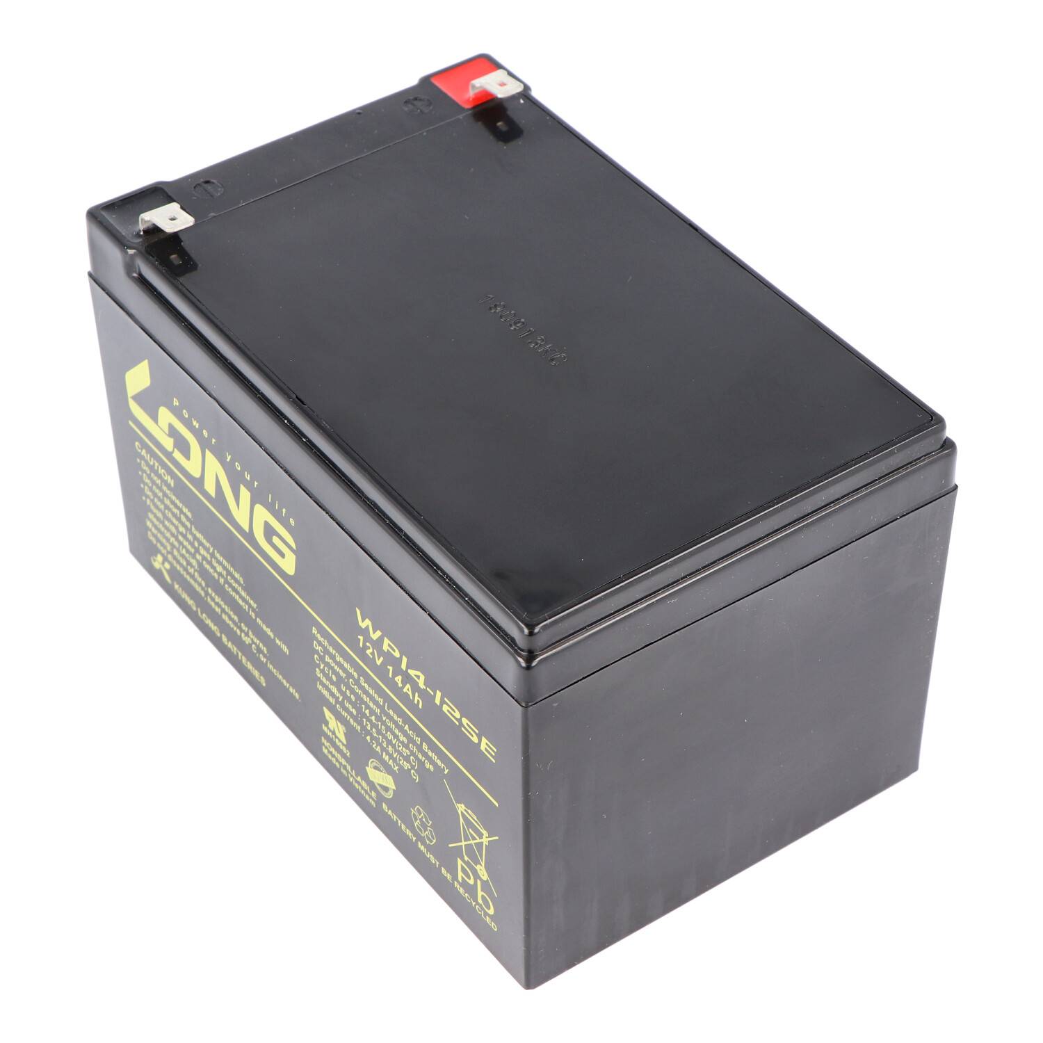 Schwarze wiederaufladbare Batterie mit roten und silbernen Anschlussfahnen oben, dargestellt in einer Dreiviertelansicht auf weißem Hintergrund.