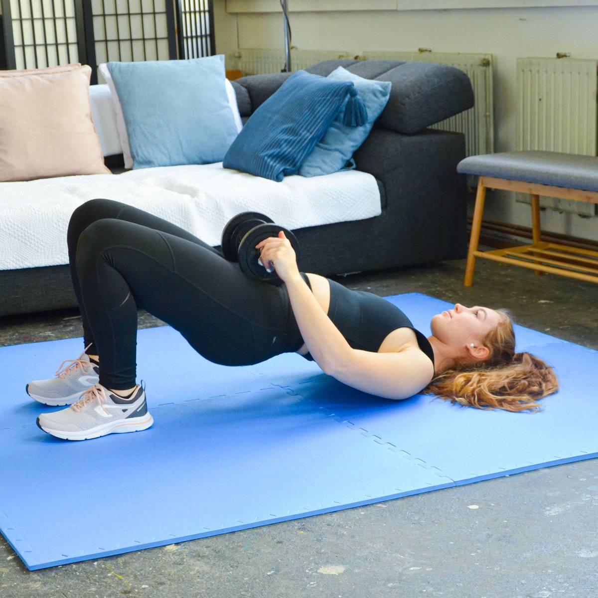 12mm Trainingsmatte mit Rand - 90x90cm Bodenschutz-Matte