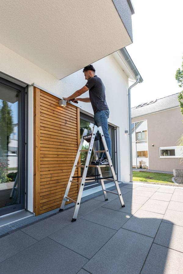 MUNK Sprossenstehleiter 2x8 Sprossen