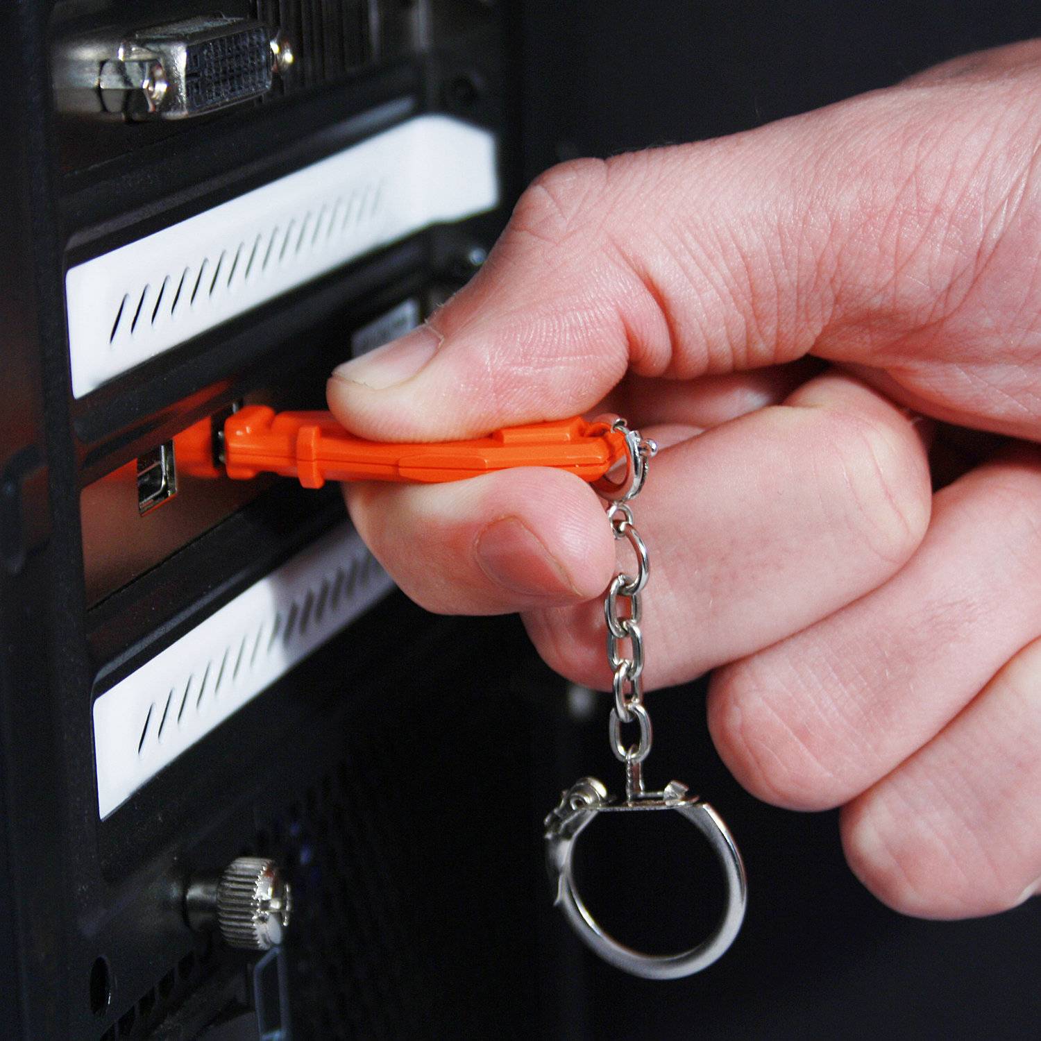 Lindy 40457 Mini-DP / Thunderbolt 1/2 Port Blocker - Basiskit mit 4x Schloss + 1x Schlüssel