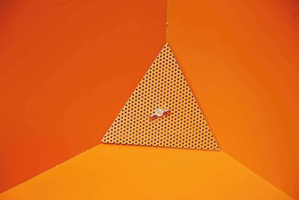 Späne-Kippmulde,0,4m³,Tragl. 1000kg,Rollen und Einfahrtaschen,RAL2000