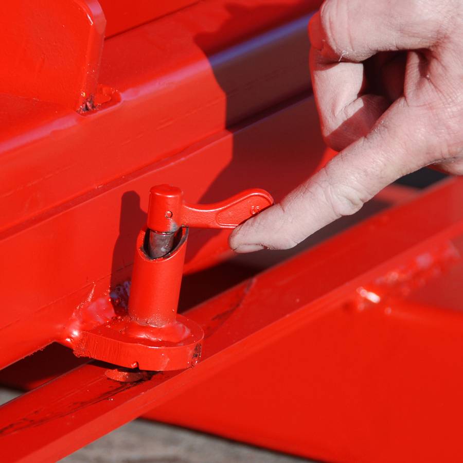 Kippbehälter 3S 300, lackiert, Resedagrün