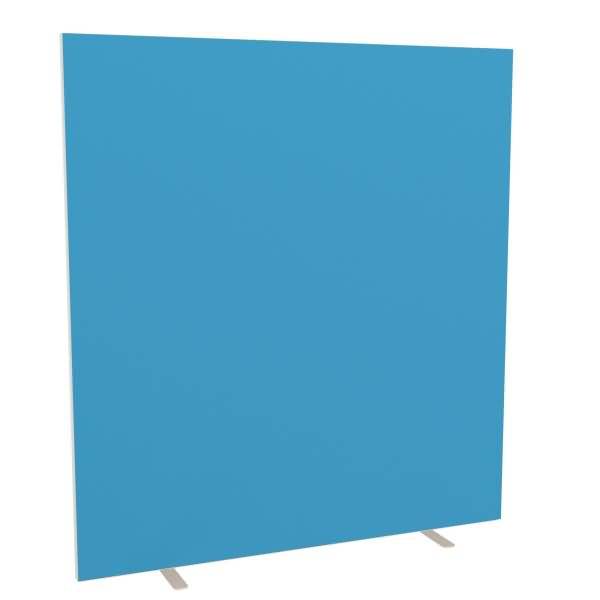 Leeres blaues Anzeigeschild auf zwei kleinen grauen Ständern, vor weißem Hintergrund gezeigt.