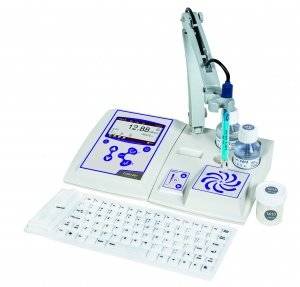 COND 80+ mit LF-Elektrode Glass-Pt VPT 80/1 und Magnetrührer