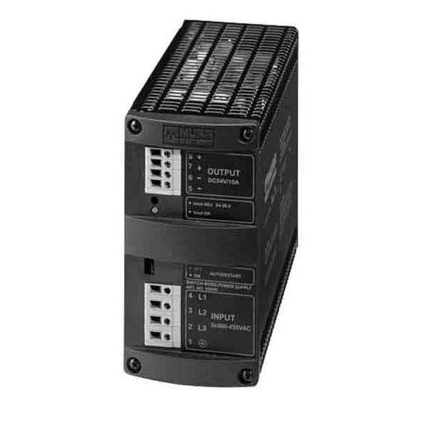 Eine schwarze Netzteileinheit mit der Beschriftung 