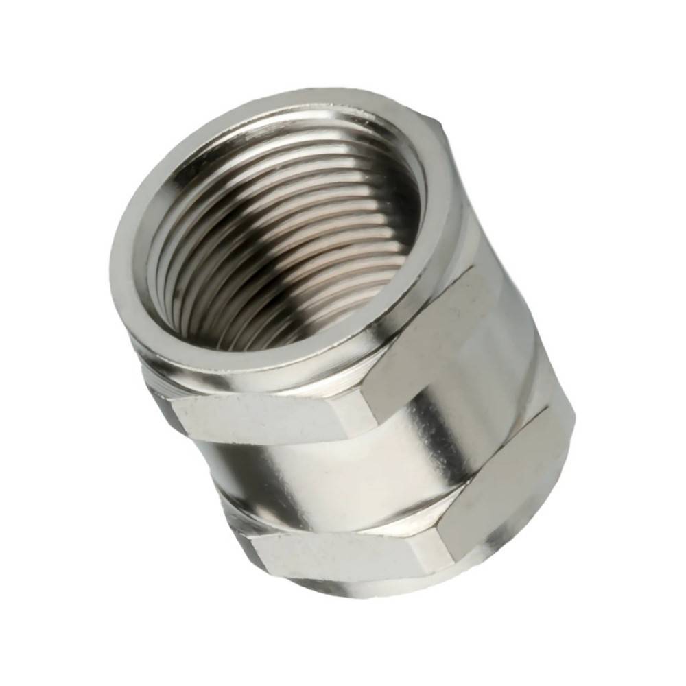 Eine Metall-Gewinderohrkupplung, zylindrisch geformt, ausgelegt zum Verbinden von zwei Rohren für Fluidtransport.