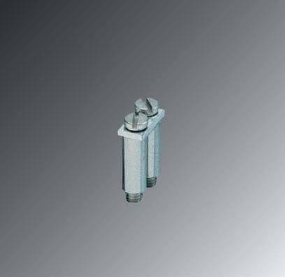 Ein Nahaufnahmefoto eines metallischen elektrischen Verbinders mit zwei Schrauben, der zum Sichern von Drähten verwendet wird. Er hat eine graue Metalloberfläche und eine zylindrische Form.