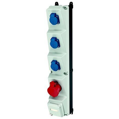 Vertikales Industrie-Stromauslassenpanel mit drei blauen Steckdosen, einer roten Steckdose und einem weißen Schalter unten auf einer weißen Montageleiste.