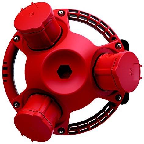 Rotes kreisförmiges mechanisches Ventil oder Verbinder mit drei verschlossenen Anschlüssen, isoliert auf weißem Hintergrund dargestellt.