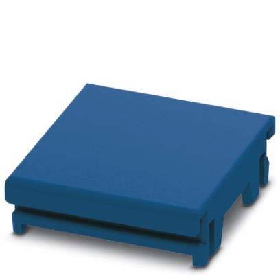 Ein blauer Plastikstuhl, flach zusammengefaltet, für Transportabilität und Lagerung konzipiert, vor einem schlichten weißen Hintergrund.