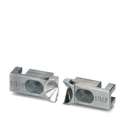 Zwei silberfarbene Metallschneidplatten nebeneinander auf weißem Hintergrund, jeweils mit der Markierung „0,75-1,5
