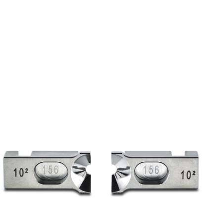 Zwei Metallpräzisionsführungen mit den Beschriftungen '10²' und '156'. Sie sind identisch und nebeneinander platziert, mit einer polierten Oberfläche.