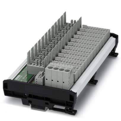 Ein elektrischer Klemmenblock mit mehreren Anschlusspunkten, eingefasst in einem schwarzen Rahmen, der zur Organisation und Sicherung von Elektroverbindungen verwendet wird.