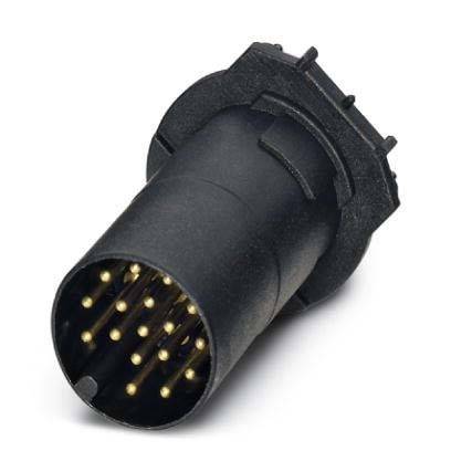 Eine Nahaufnahme eines schwarzen zylindrischen elektronischen Steckers mit mehreren goldenen Kontaktstiften, in einem Winkel positioniert, wobei sein offenes Ende sichtbar ist.