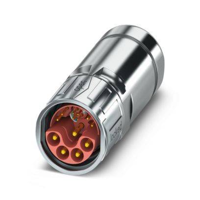 Ein silberner, kreisförmiger elektrischer Stecker mit fünf vergoldeten Kontakten und einer rot isolierten Einsatzschicht, gezeigt auf weißem Hintergrund.