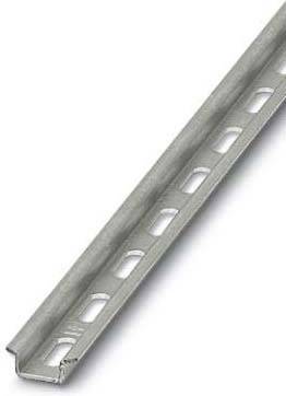 Ein Winkelmetallträger mit gleichmäßig verteilten rechteckigen Löchern entlang seiner Länge, der zur strukturellen Unterstützung oder für Regalsysteme verwendet wird.