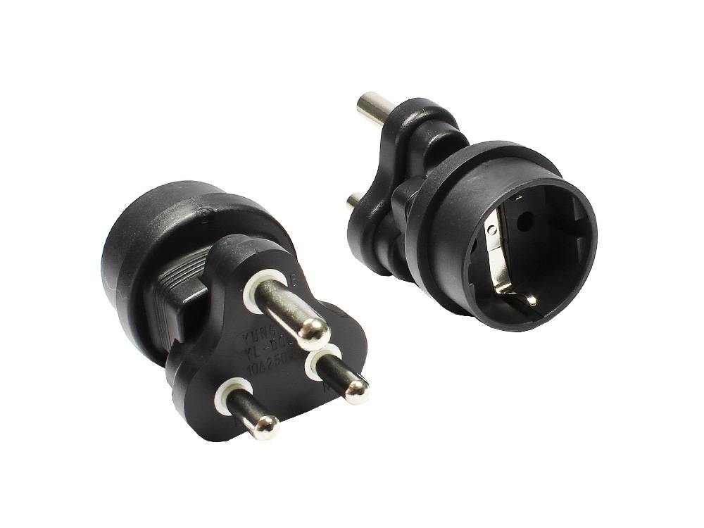 Good Connections® Stromadapter, Südafrika 3 pin Stecker auf Schutzkontakt-Buchse