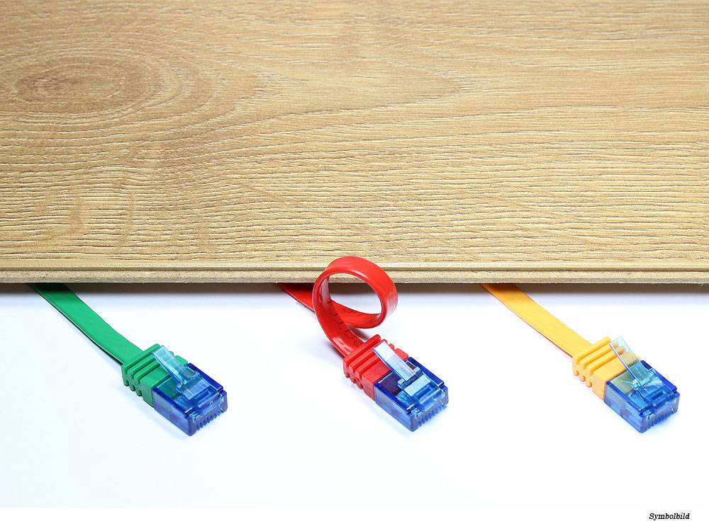 Patchkabel, Cat. 6a, U/UTP, FLACHKABEL, 500 MHz, blau, 0,5m, Good Connections®