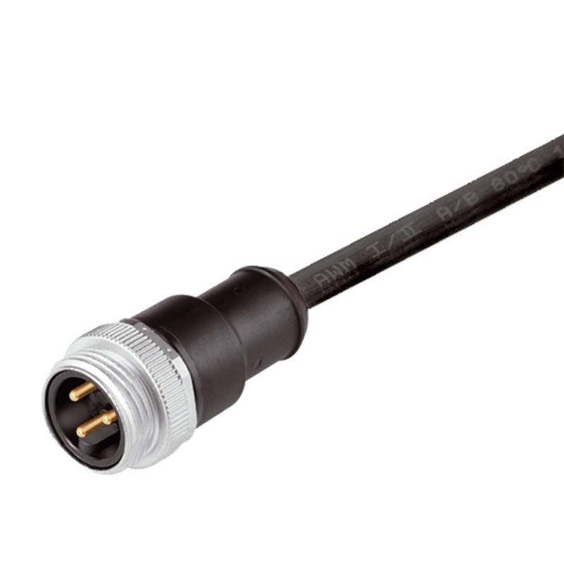 Ein schwarzes Kabel mit einem metallischen Schraubstecker im industriellen Vier-Pin-Design, verwendet für elektrische oder Datenverbindungen.