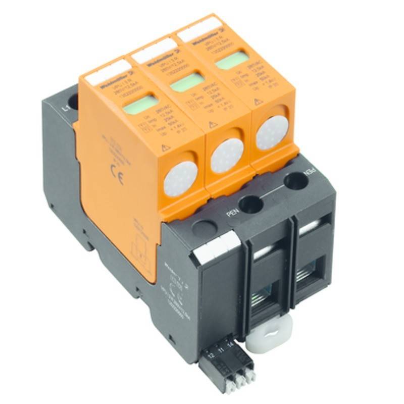 Orange-schwarze Überspannungsschutzvorrichtung mit drei Modulen, konzipiert für elektrische Sicherheit in industriellen Anlagen.