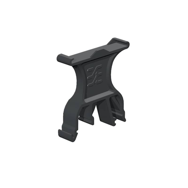 Eine schwarze Plastikklammer mit einem einfachen, symmetrischen Design, die zum Befestigen oder Organisieren von Kabeln verwendet wird.