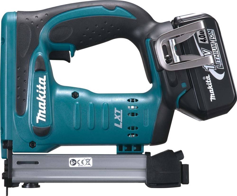 Makita Akku-Tacker DST221RMJ