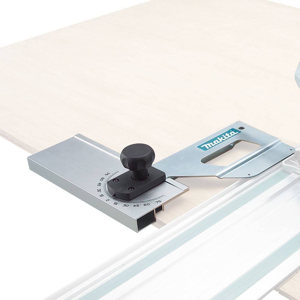 Ein Winkelführungswerkzeug mit einem Griff ist an der Kante eines leichten Holzbretts befestigt und zeigt einen Winkelbereich von 0 bis 60 Grad.